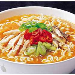 indomie rasa kari ayam dibuat ramyun pedas